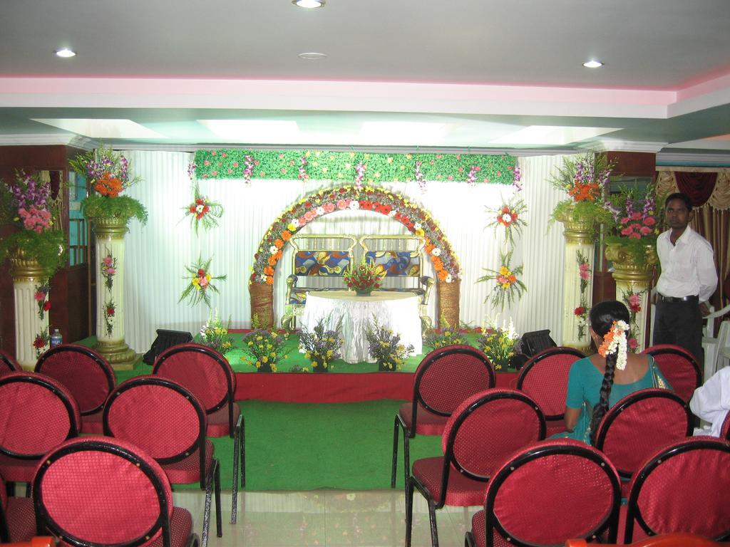 Hotel Akshaya Visakhapatnam Exterior photo