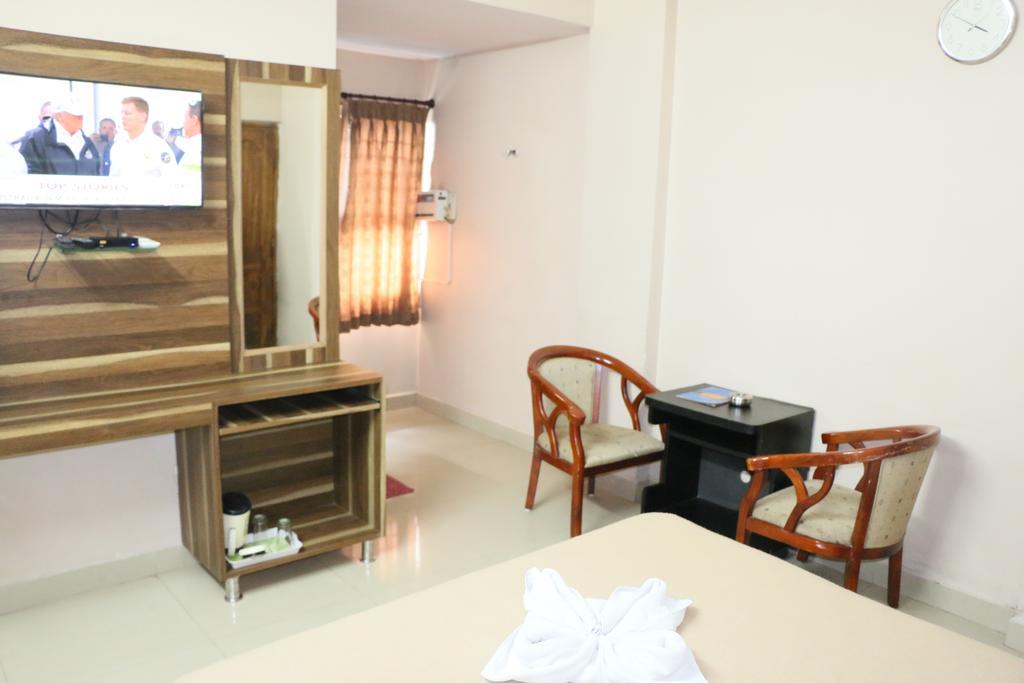 Hotel Akshaya Visakhapatnam Exterior photo